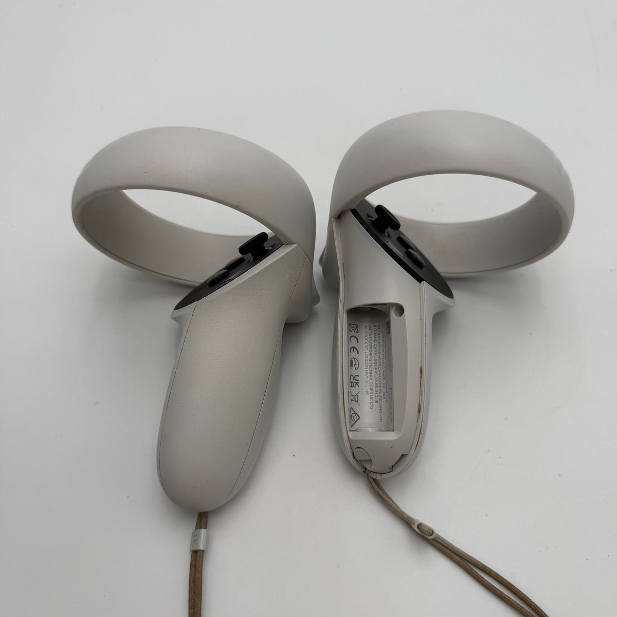 Meta Quest 2 VR Headset - Used - C White