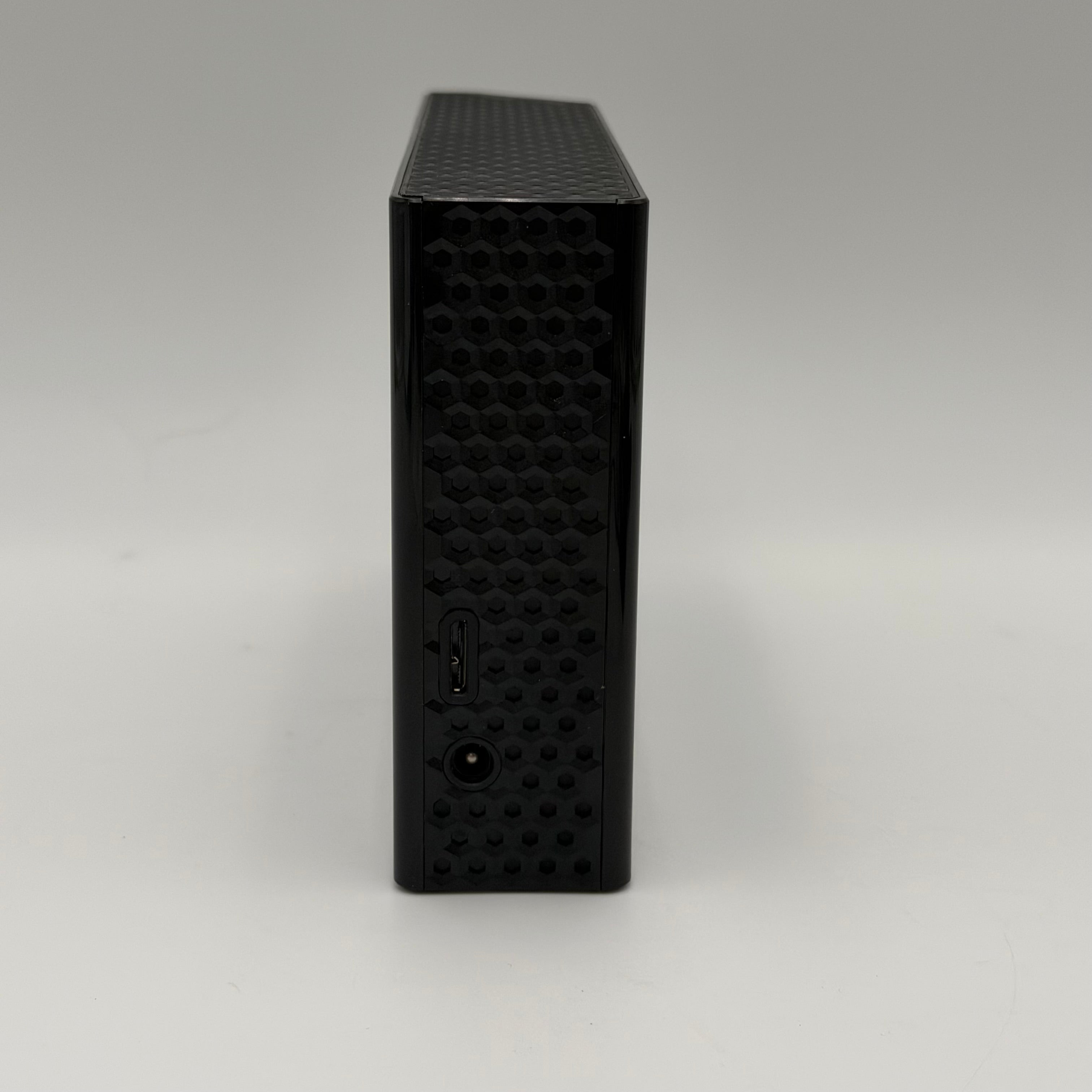 Seagate Backup Plus Hub 8TB Desktop External HDD - Black