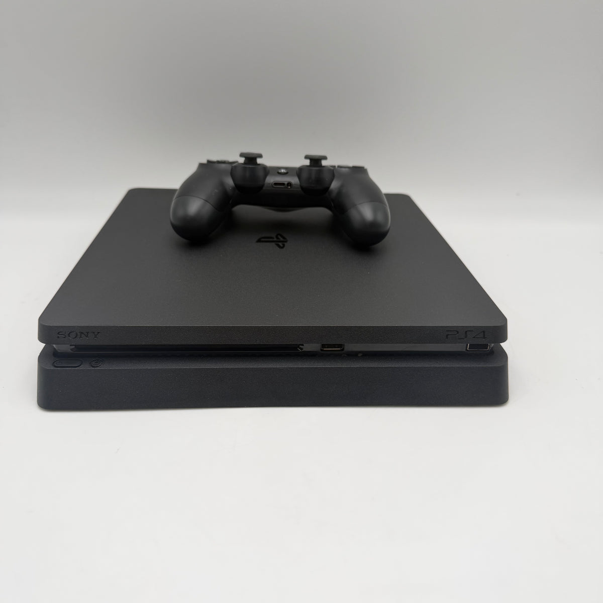Sony PlayStation 4 Slim CUH-2215A Console - Used - A
