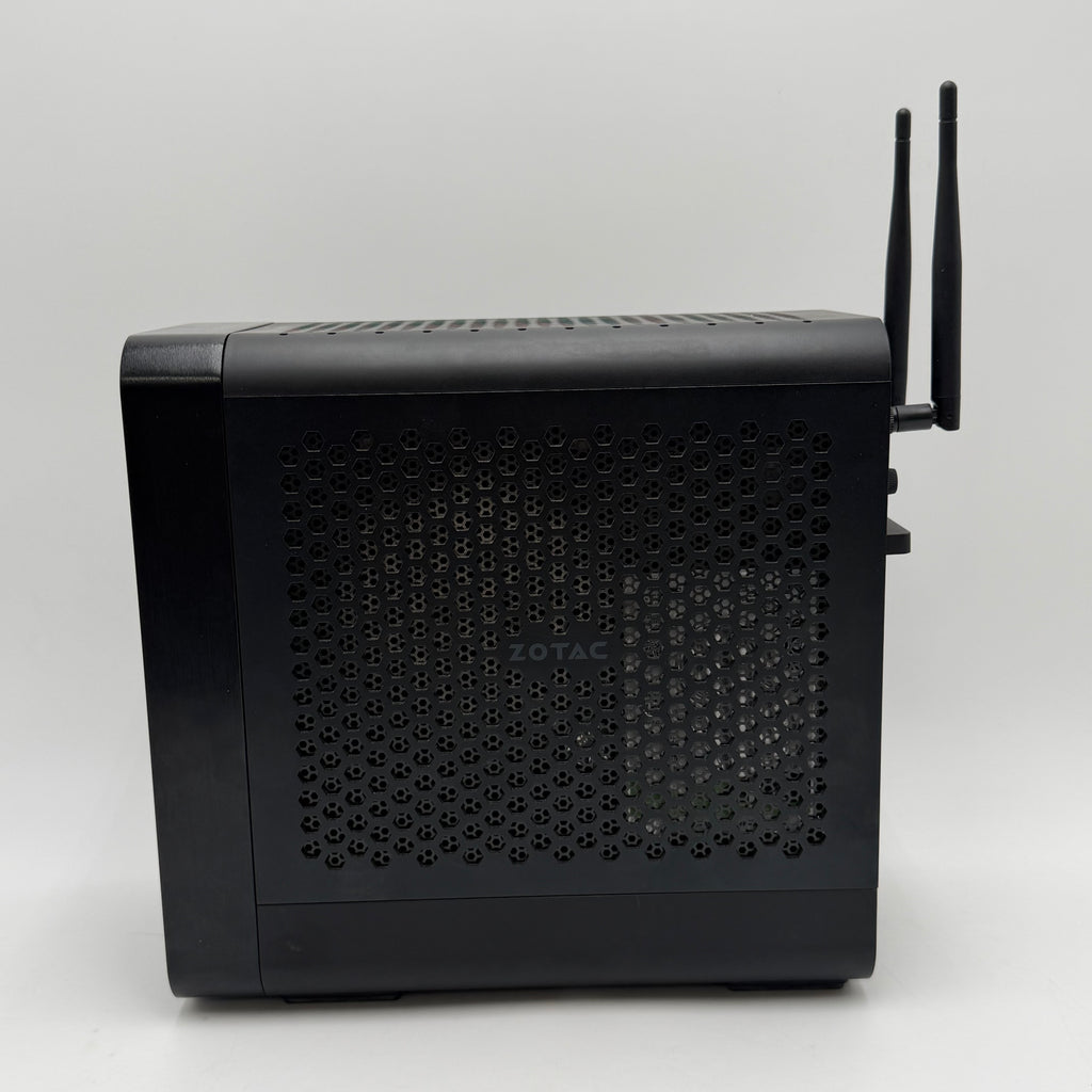 Zotac Zbox Magnus One i7-10700 2.9 GHz Nvidia RTX 3070 1 Tb 16Gb ECM7307LH Mini PC