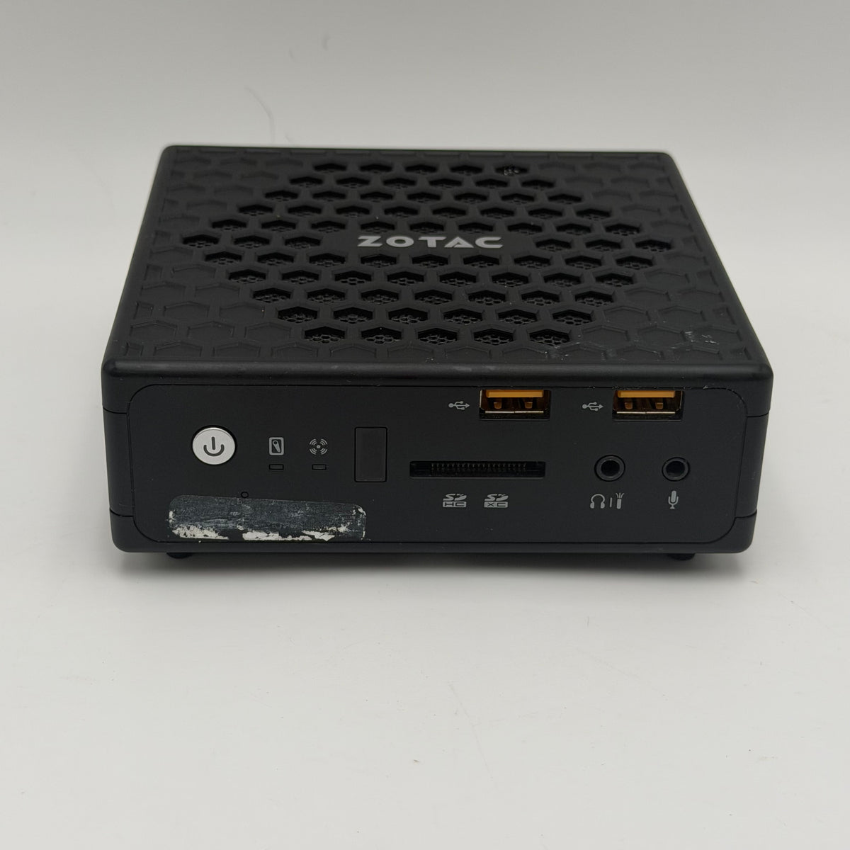 Zotac ZBOX CI32NANO-P Mini PC Desktop Computer Black Used
