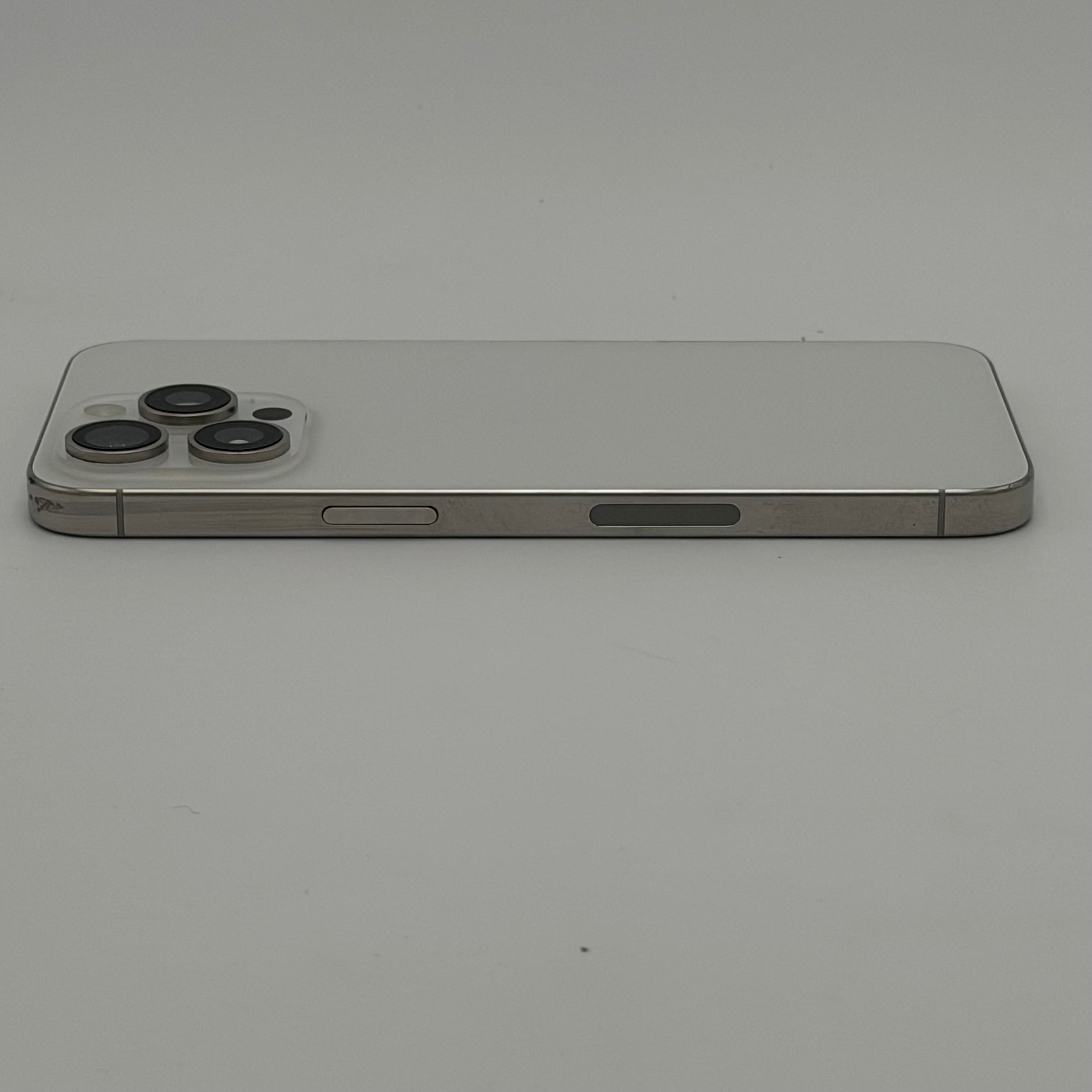 Apple iPhone 15 Pro Max 256GB Gold Unlocked