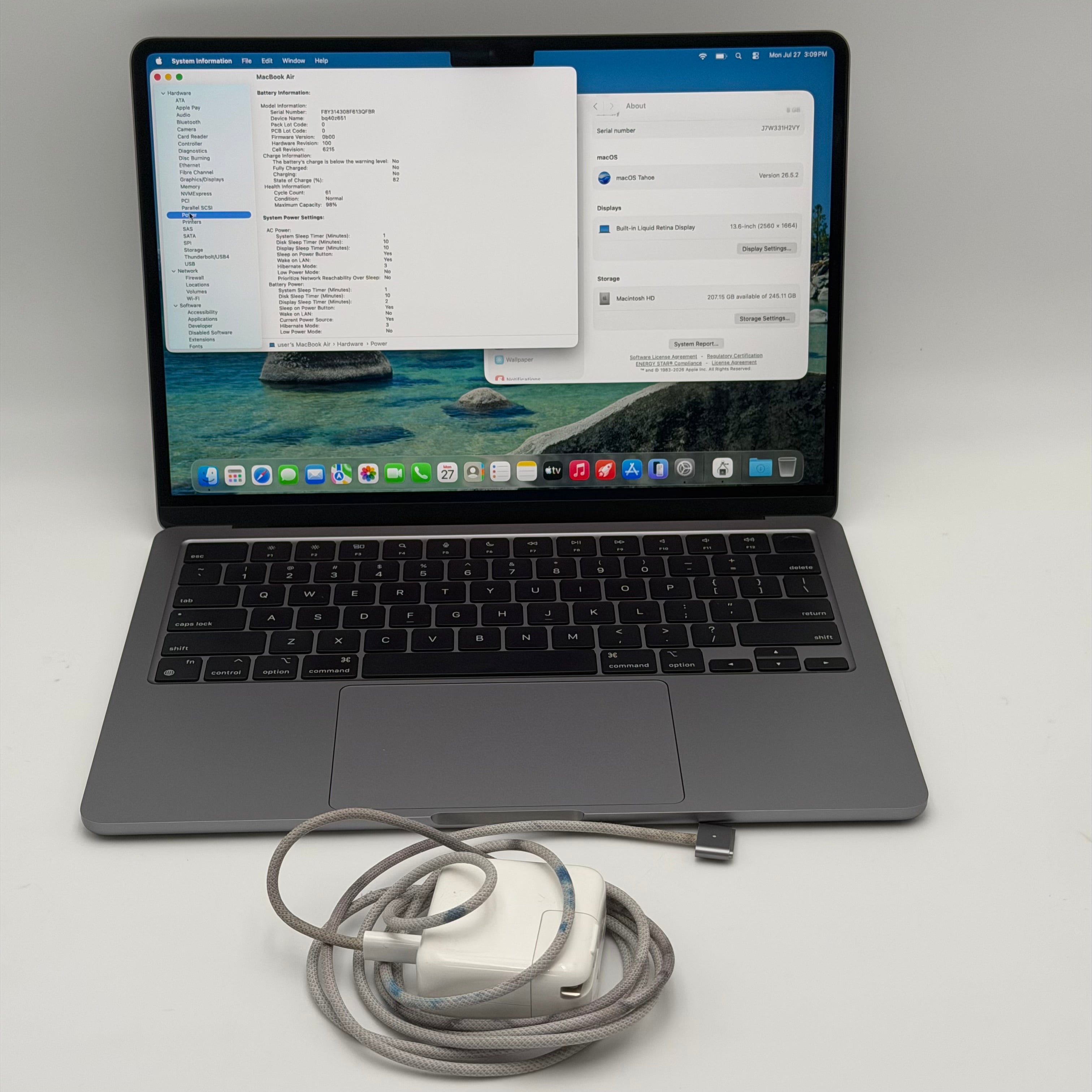 Apple MacBook Air M2 13” 8GB 256GB