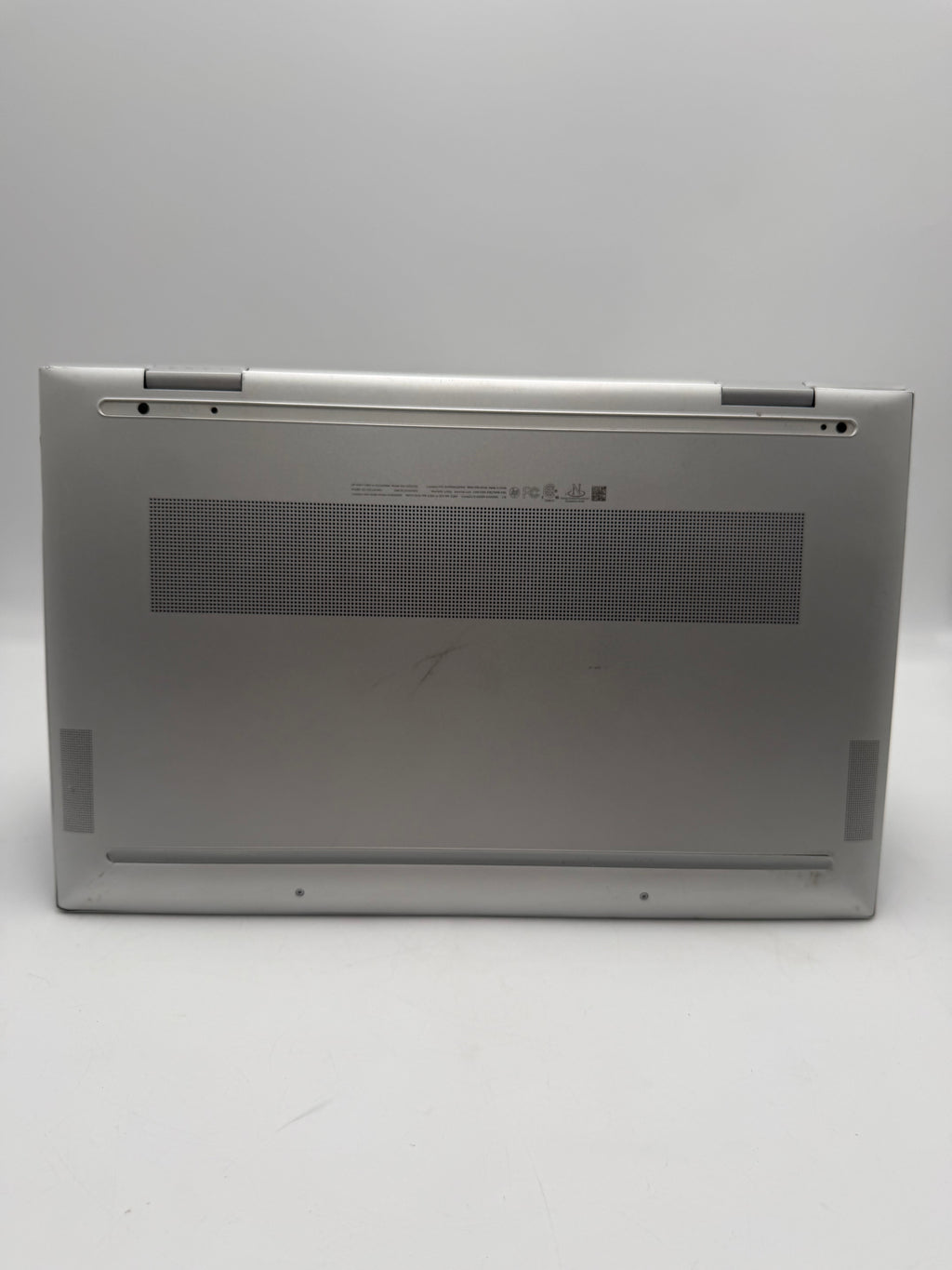HP Envy x360 15m-es1023dx Laptop - Silver