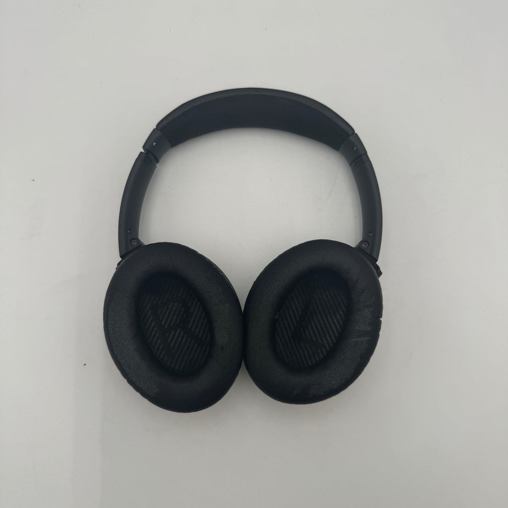 Bose QuietComfort 35 Over Ear Wireless Headphones w/ Case - Used