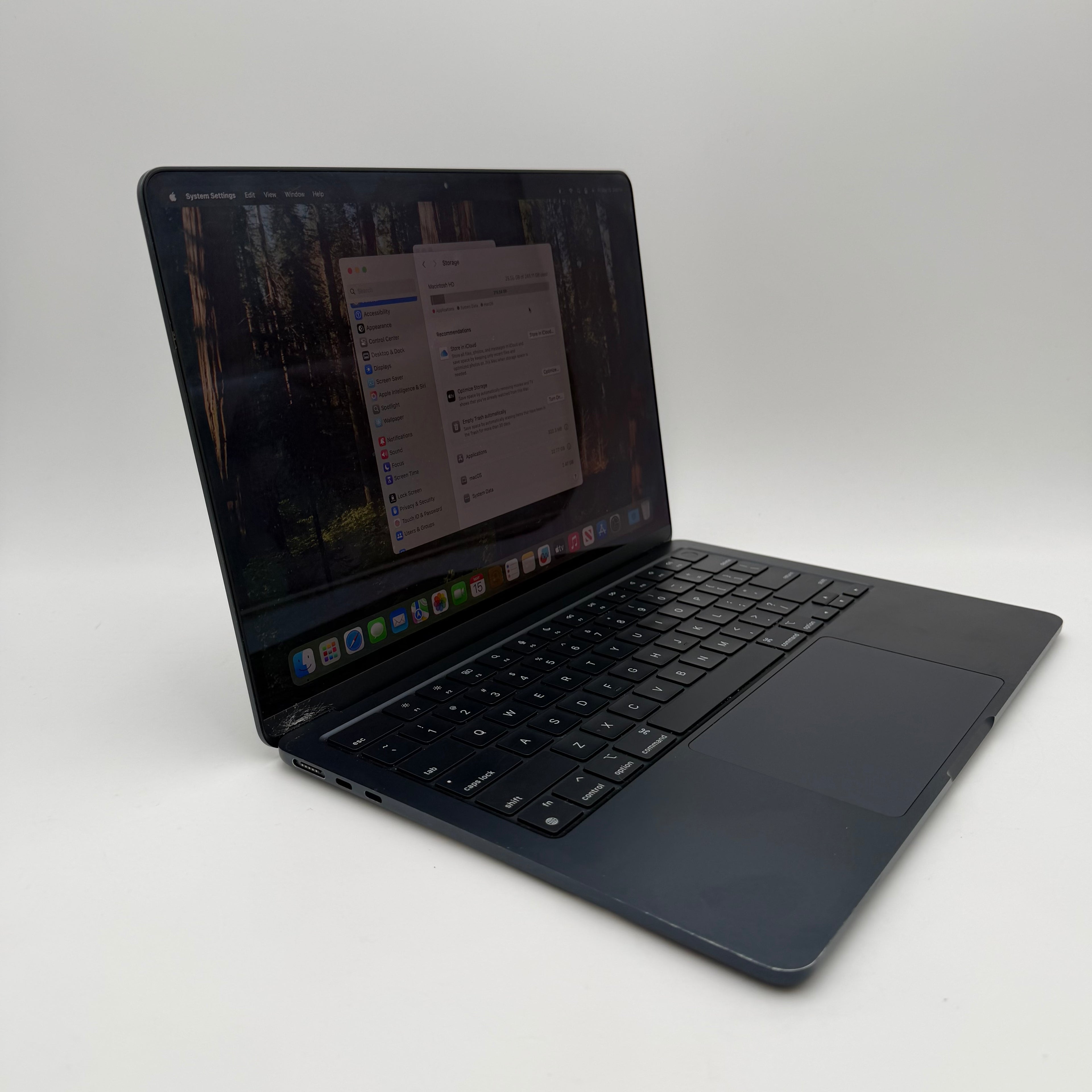 Apple MacBook Air 13" M2 A2681 2023 8GB 256GB Black Broken