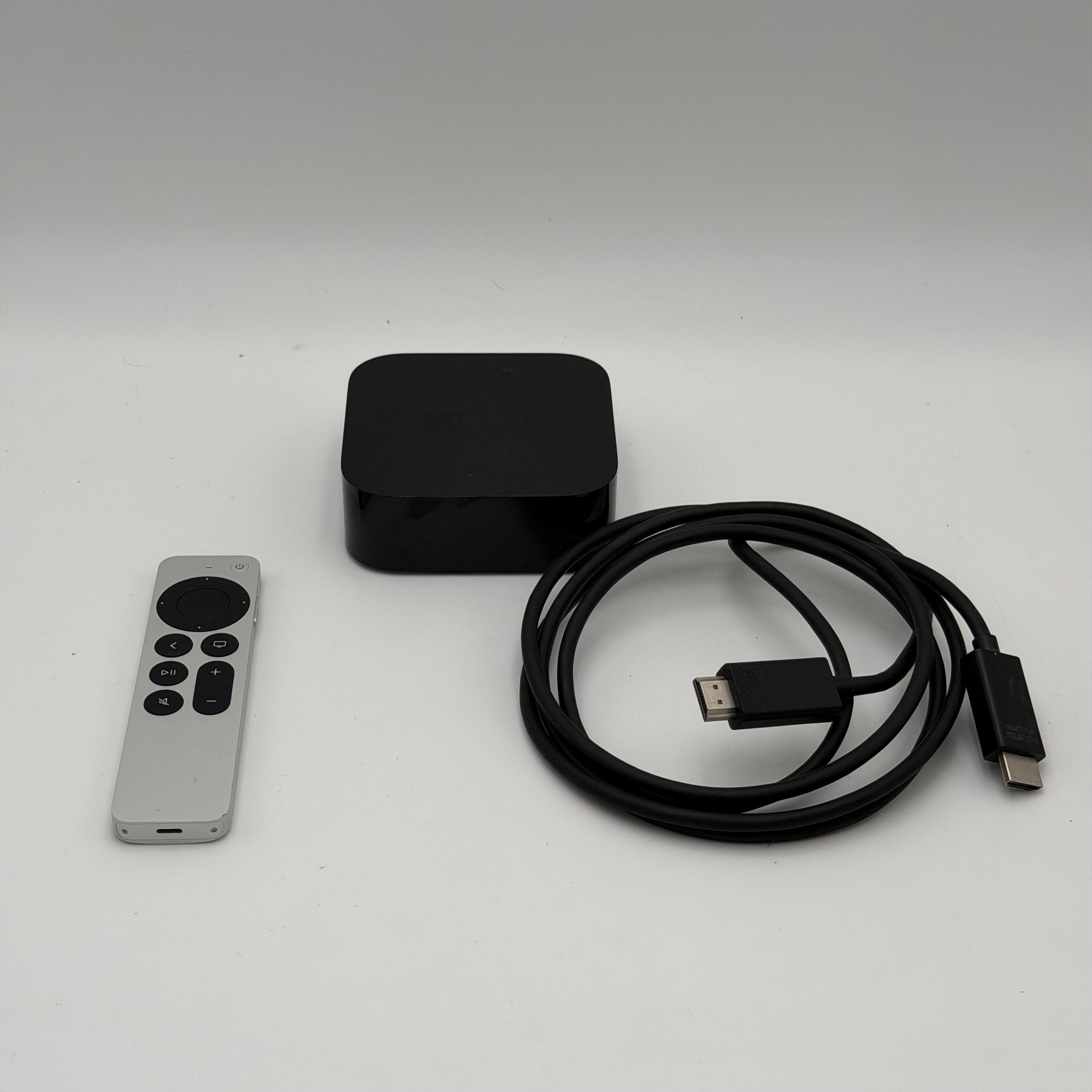 Apple TV (4th Generation) 32GB HD Media Streamer A1625 - Black (MR912LL/A)
