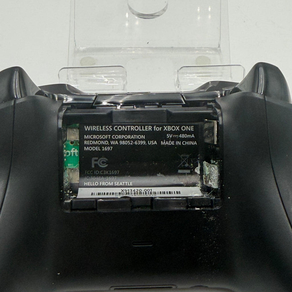 Microsoft Xbox One Wireless Controller Model 1697 - Black