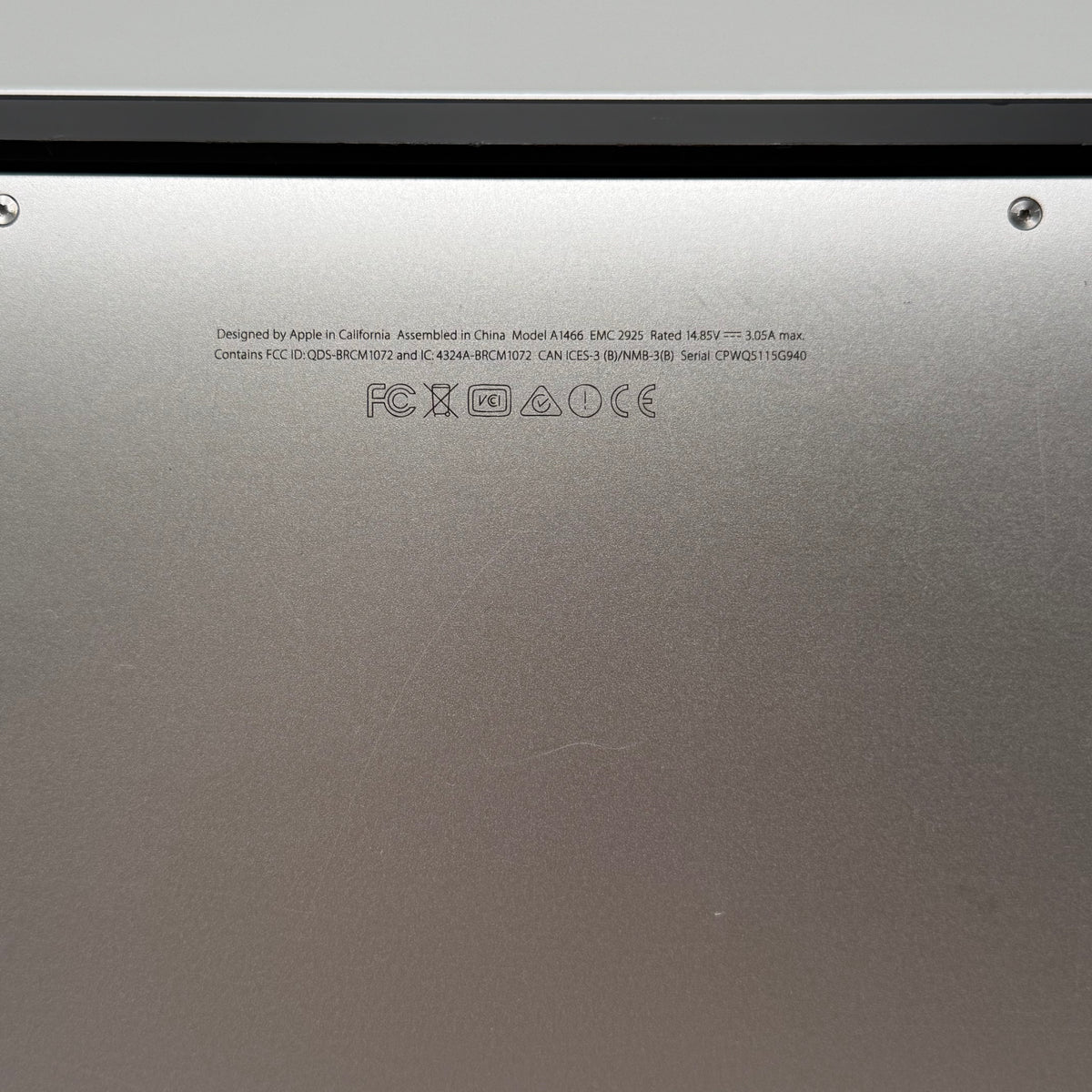 Apple MacBook Air  A1466 8Gb 128Gb  Laptop Broken - No Power