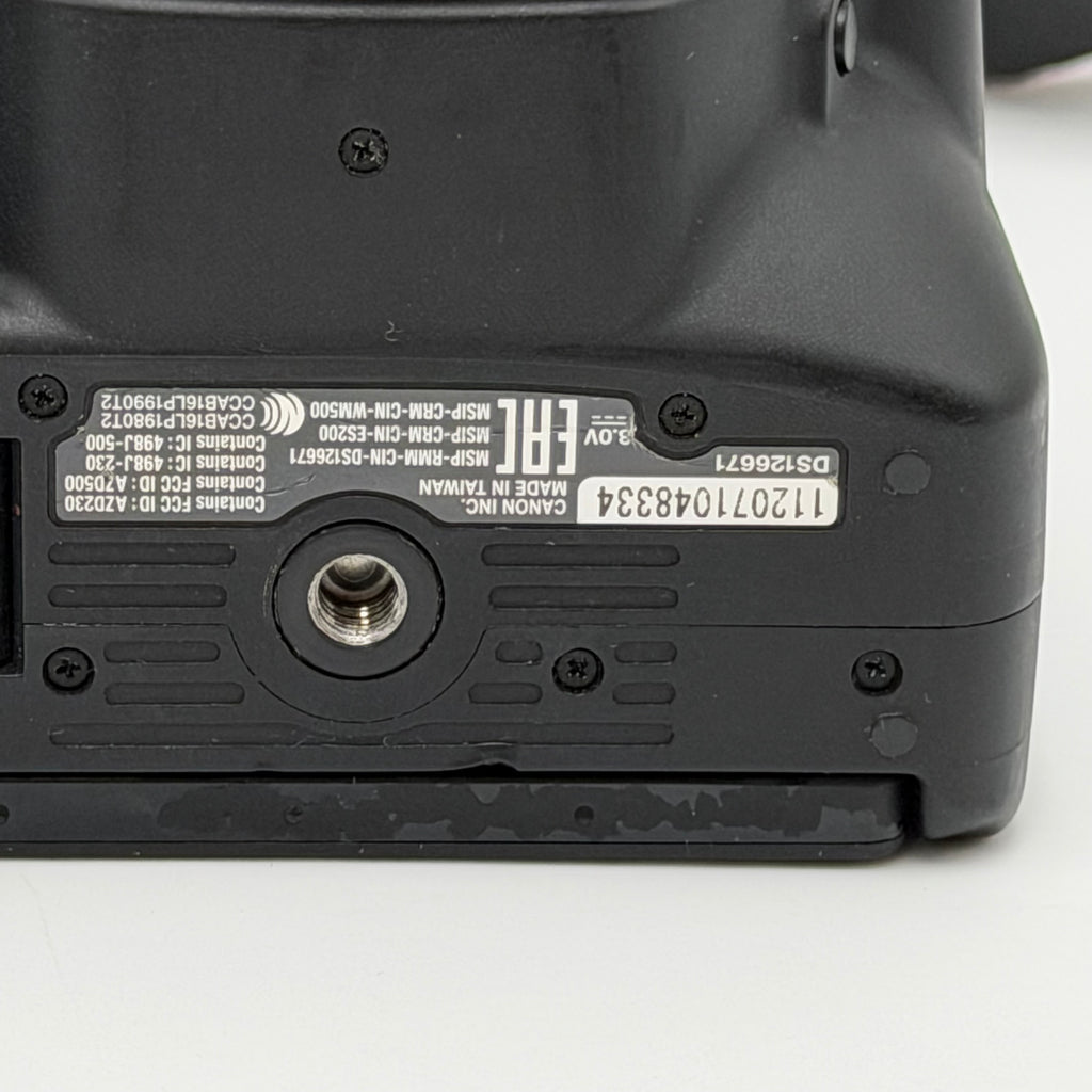 Canon EOS Rebel SL2 Digital Camera with EF 85mm 1:1.8 Lense