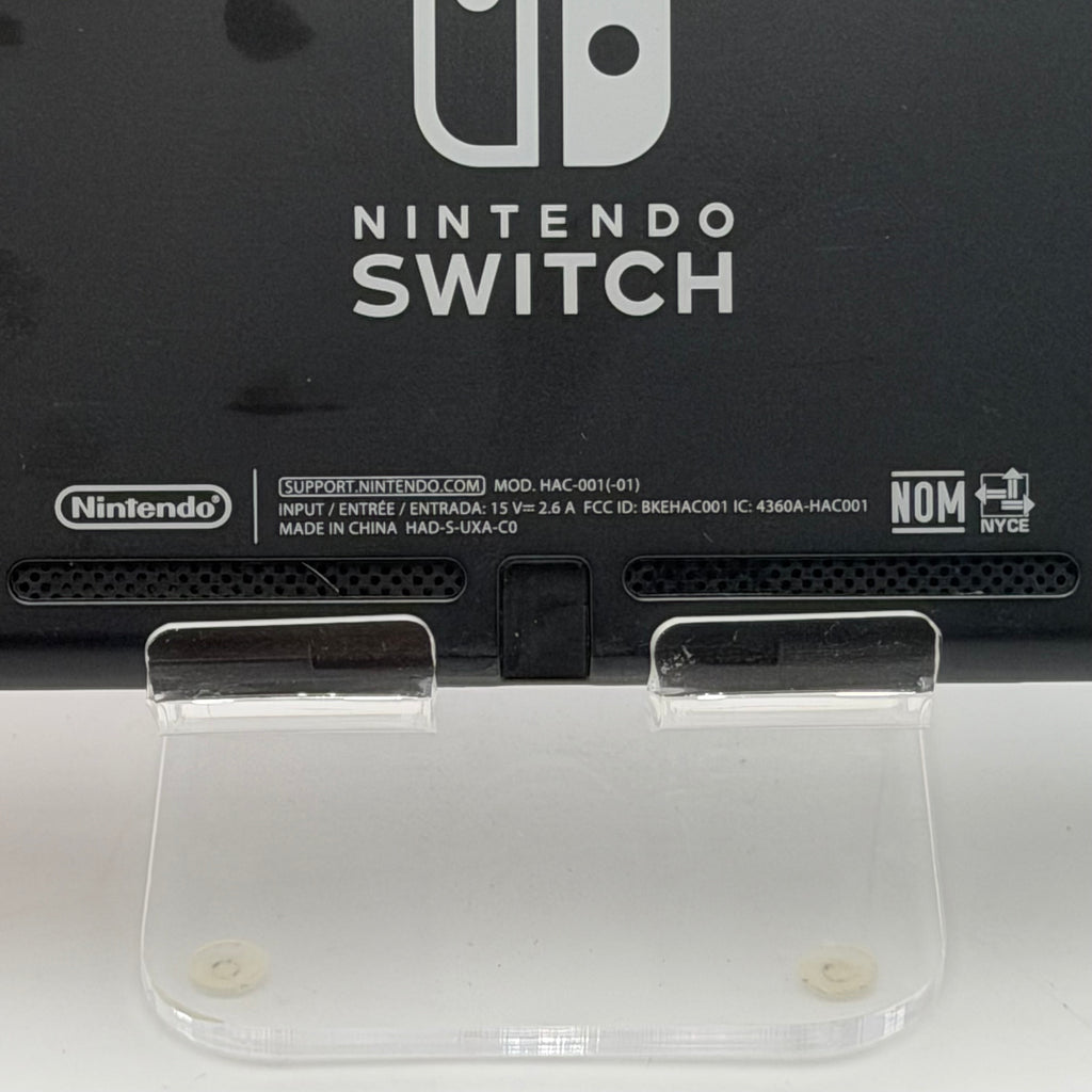Nintendo Switch Nintendo Switch - Used - A Console