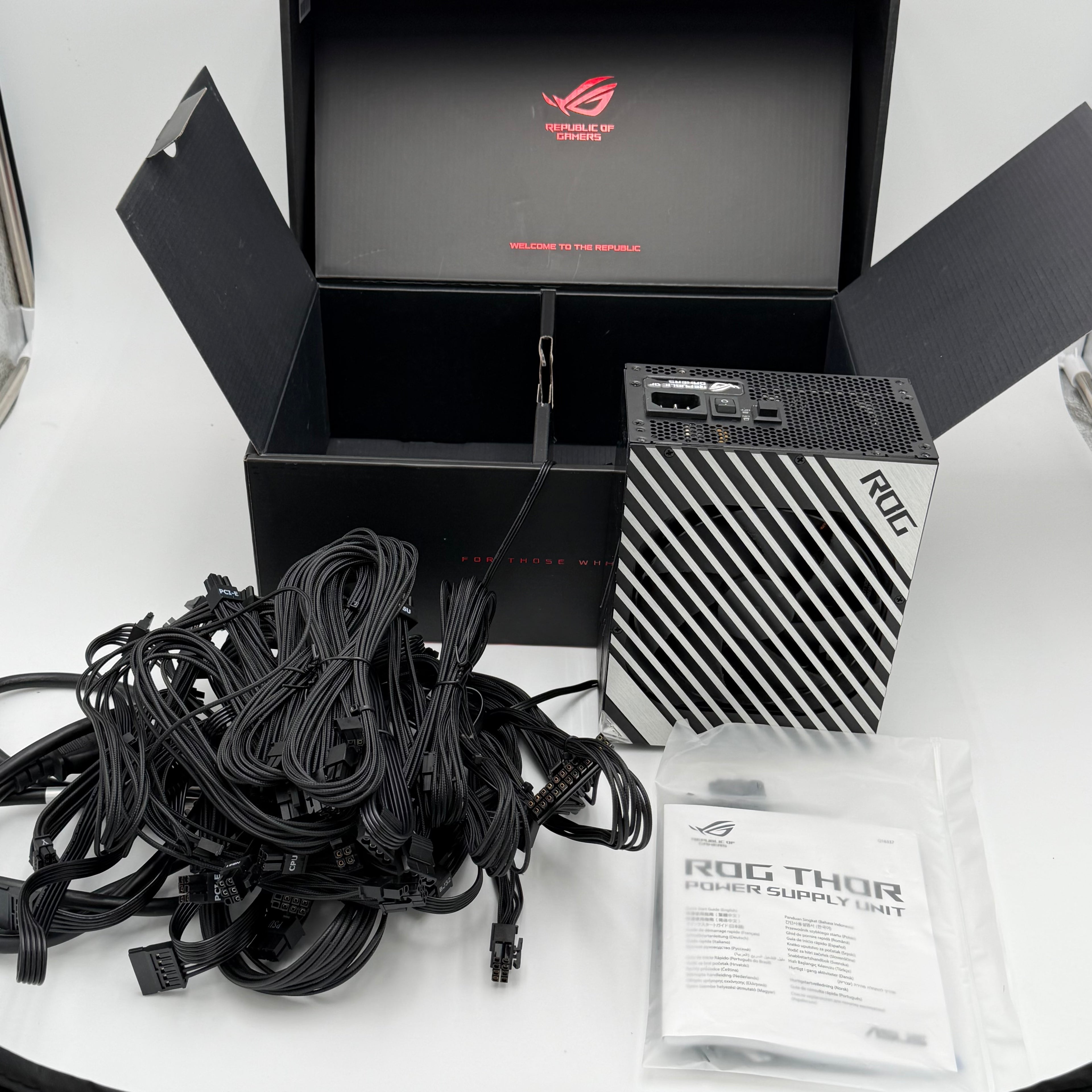 Asus ROG Thor 1000W Platinum II Power Supply Unit