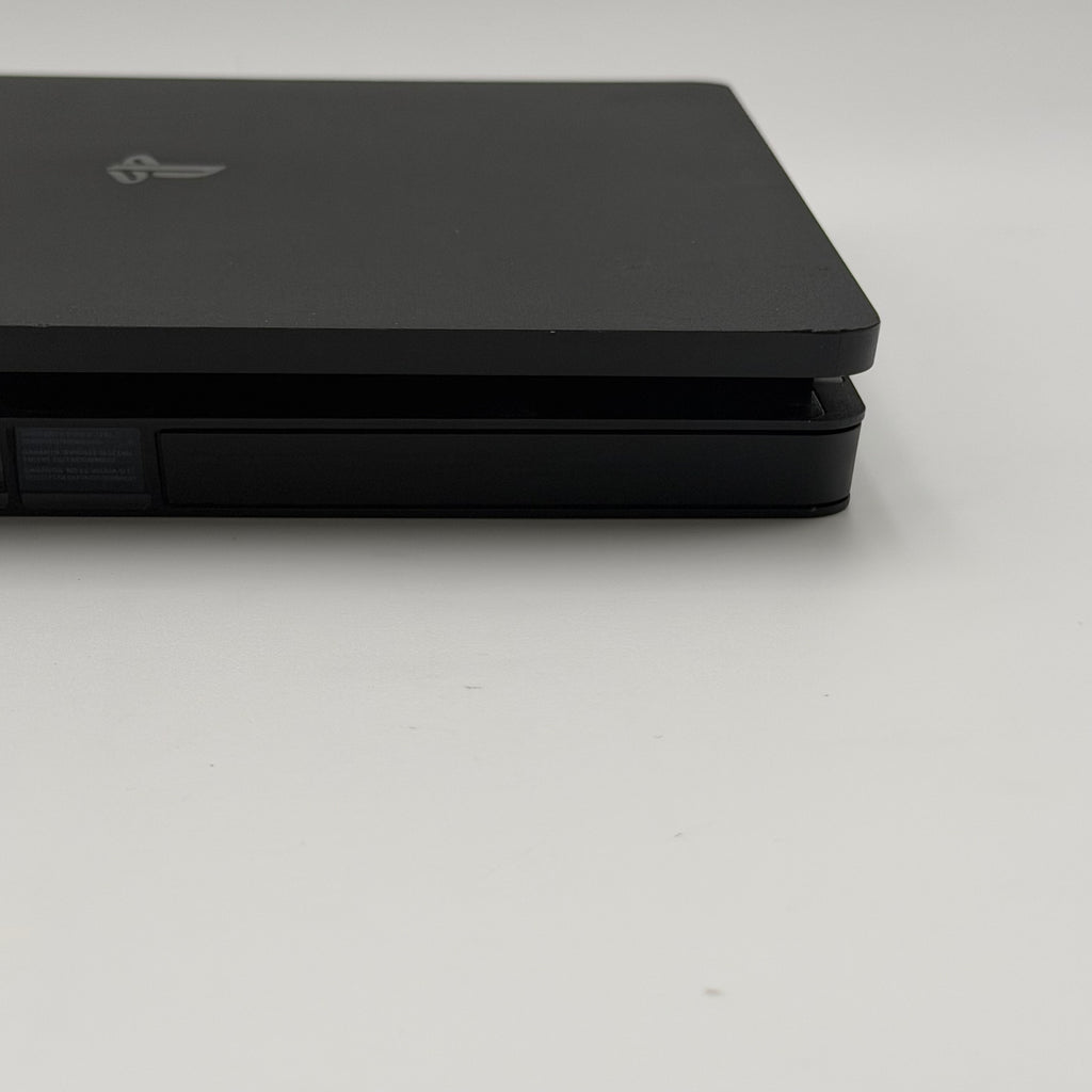 Sony CUH-2215B - 500GB PlayStation 4 Slim Console 1 Controller HDMI Power Cable