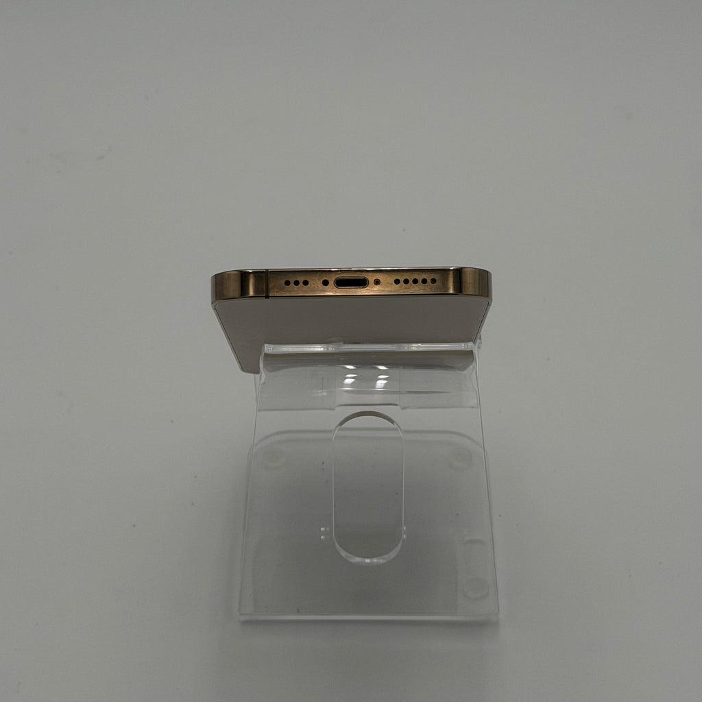 Broken Unlocked Apple iPhone 13 Pro - 256GB - Gold - No Power For parts