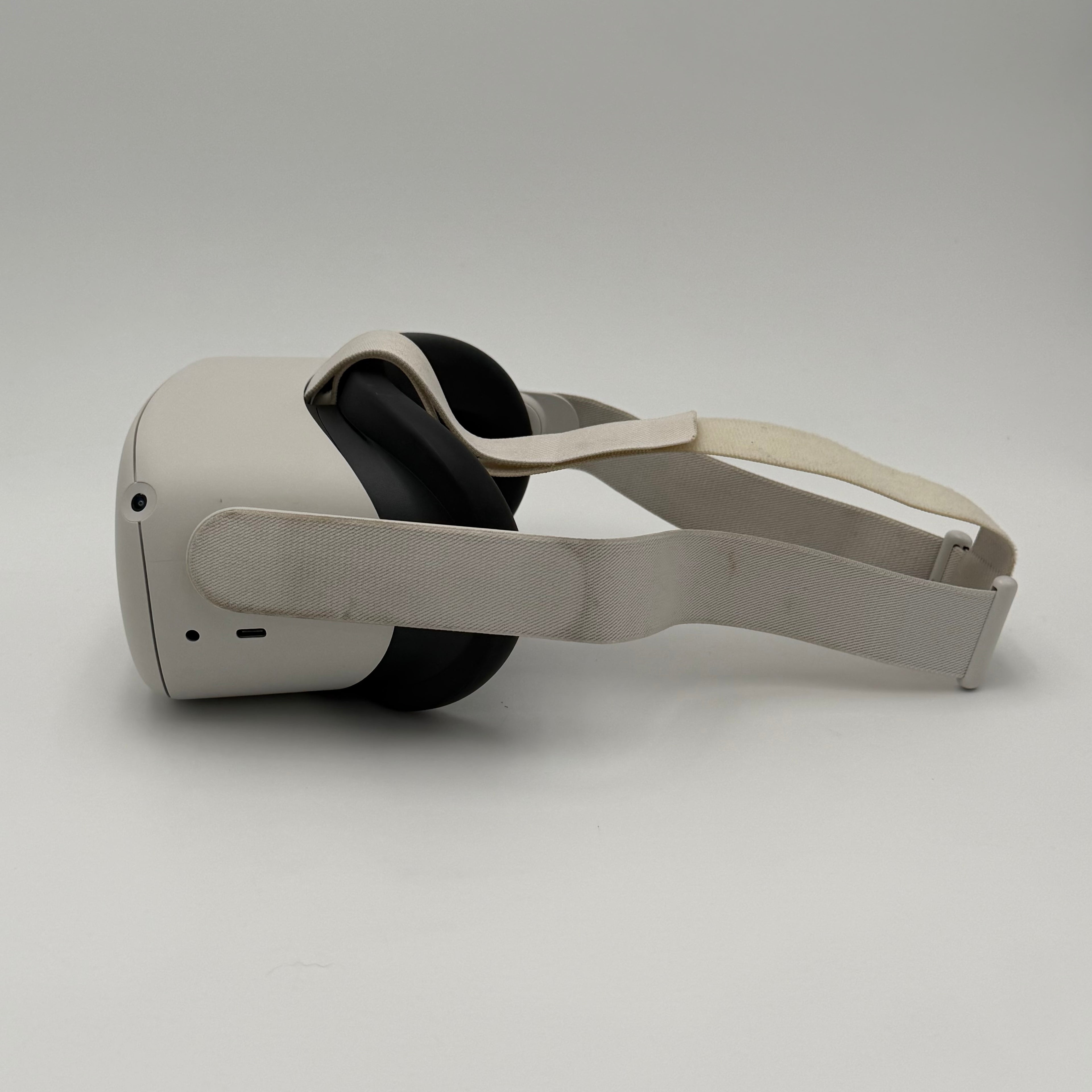 Meta Oculus Quest 2 128gb Standalone VR + controllers Tested working