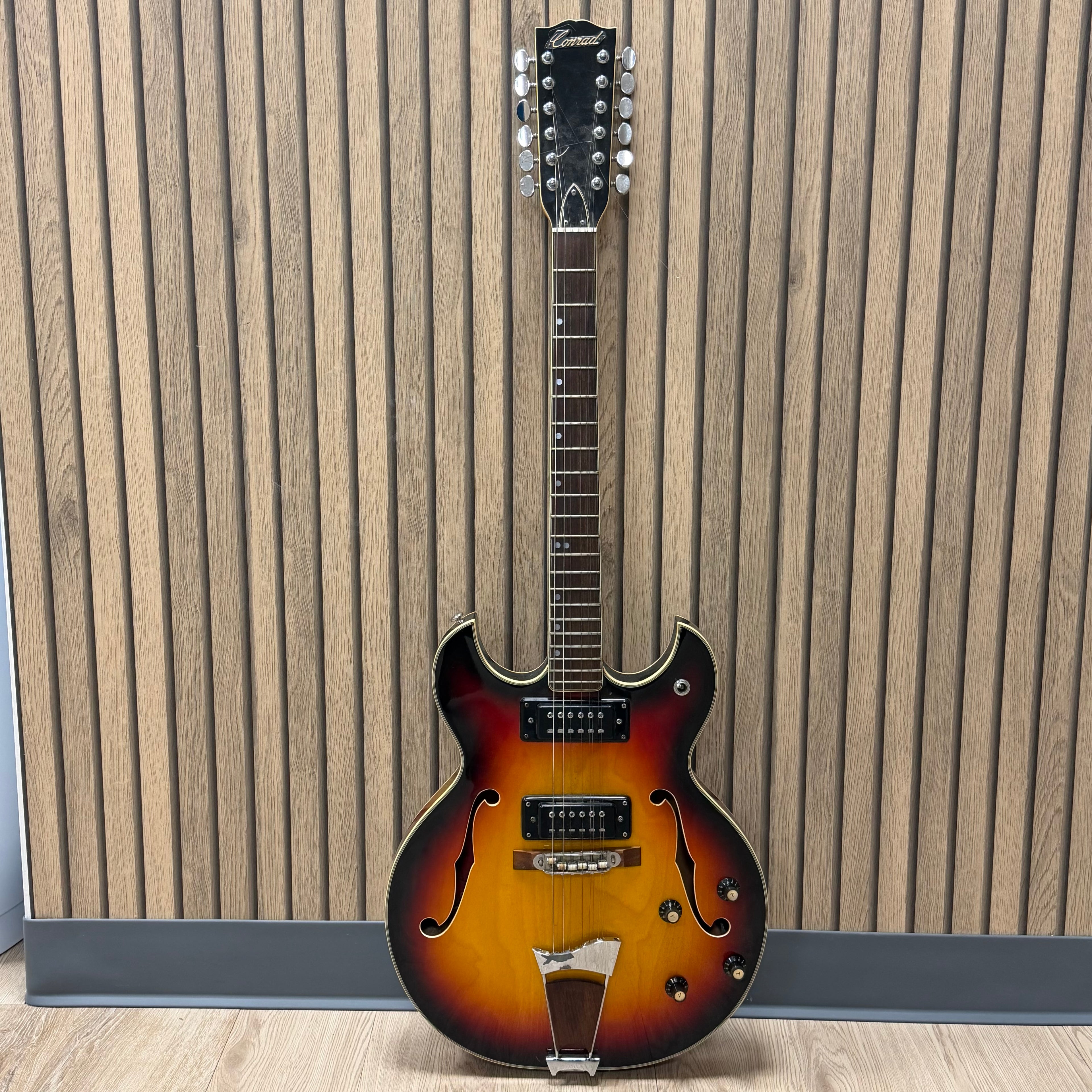 Conrad 12 String Semi Hollow Vintage Electric Guitar