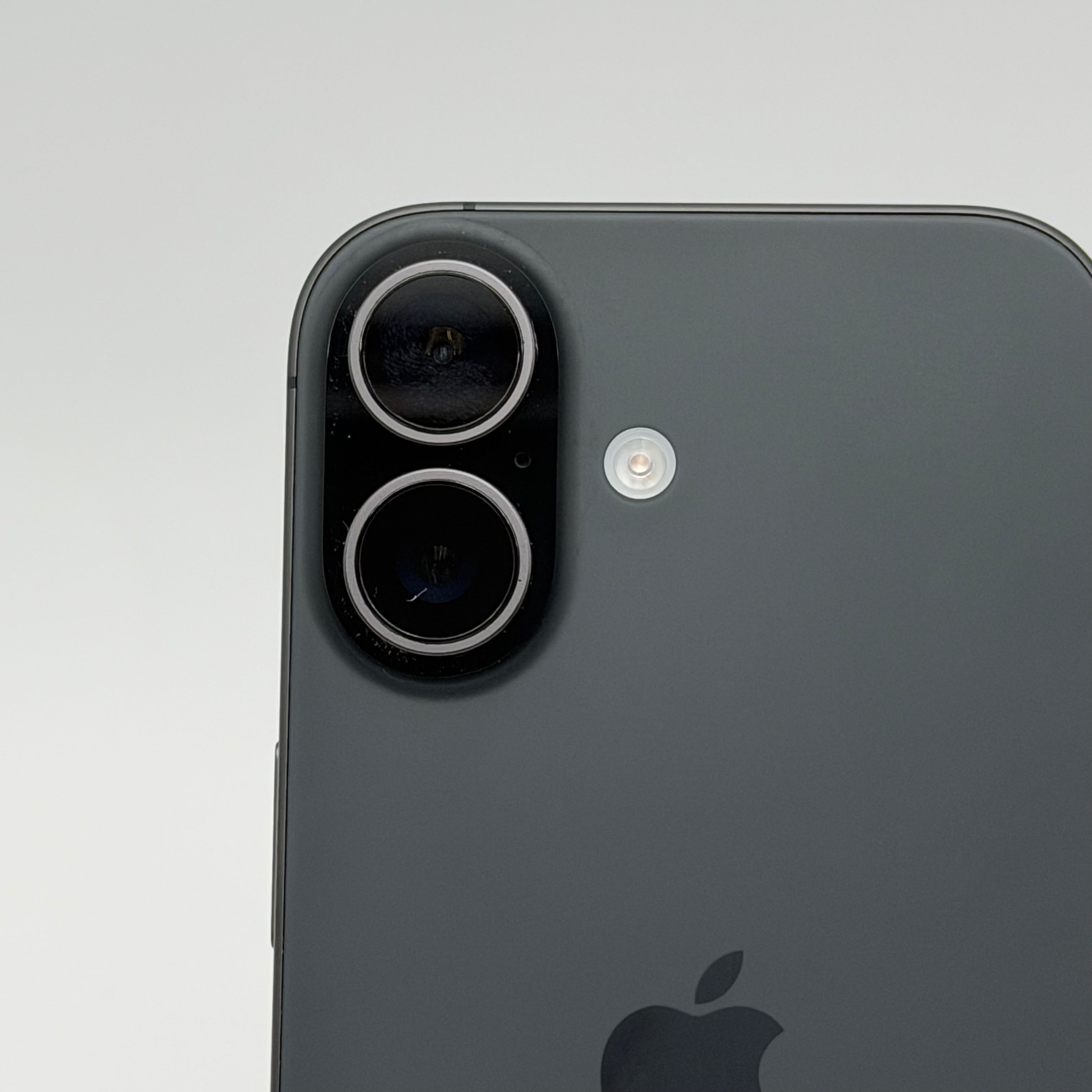 T-Mobile Apple iPhone 17 Black 100% BH