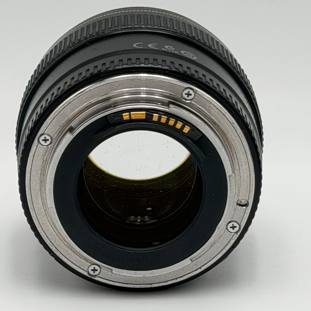Canon EF 85mm f/1.8 Ultrasonic USM Autofocus