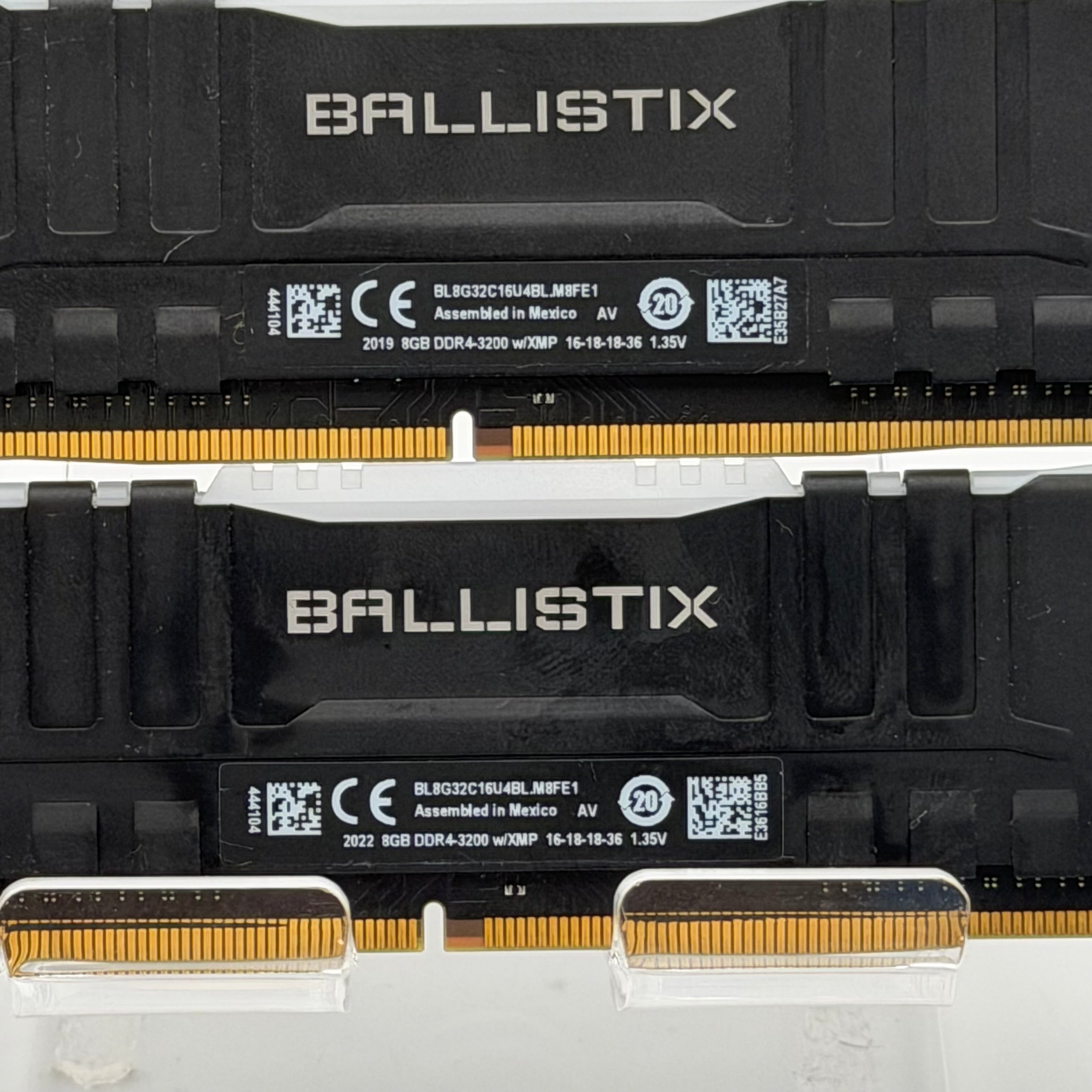 Crucial Ballistix 16GB (2x8GB) DDR4 3200MHz RGB RAM Black BL8G32C16U4B