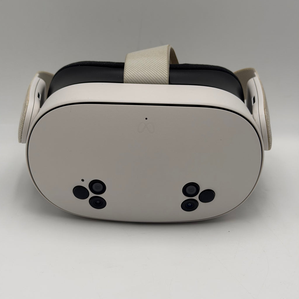 Meta Quest 3S 128GB VR Headset White Used - A