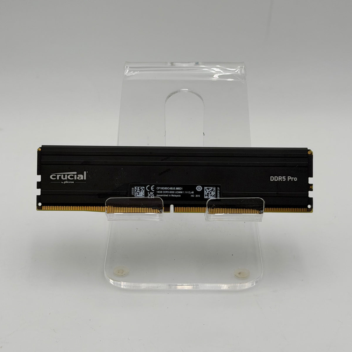 Crucial DDR5 Pro 16GB DDR5-6000 CP16G60C48U5 Black Used - B