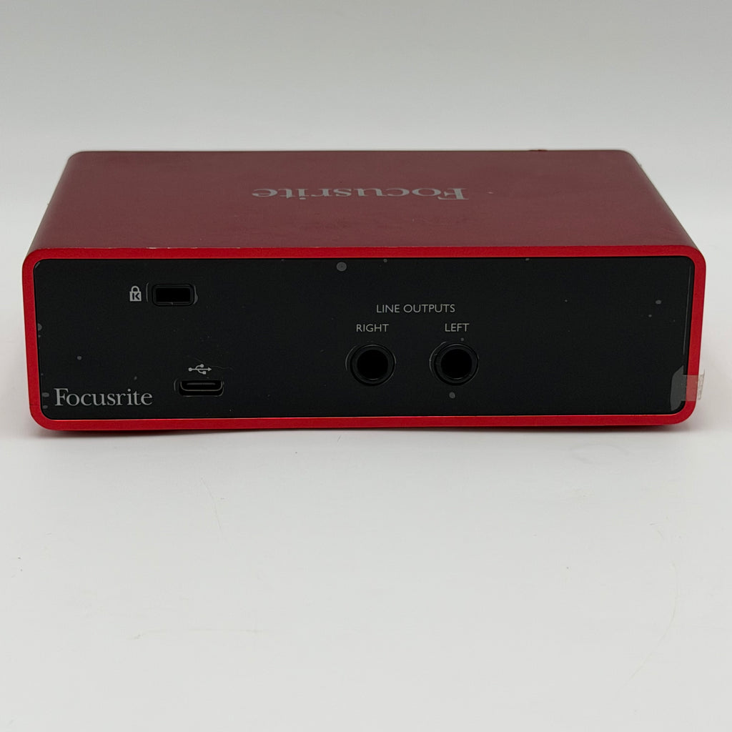 Focusrite Scarlett 2i2 3rd Gen USB Audio Interface 2-In/2-Out Studio Recording