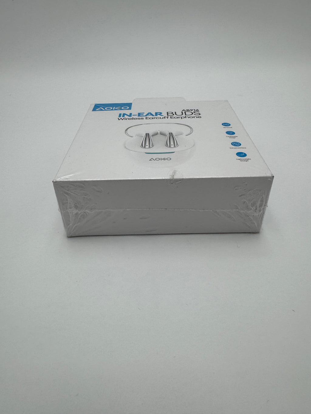 Aoko In Ear Buds AB916 White New In Box Carrying Case Included